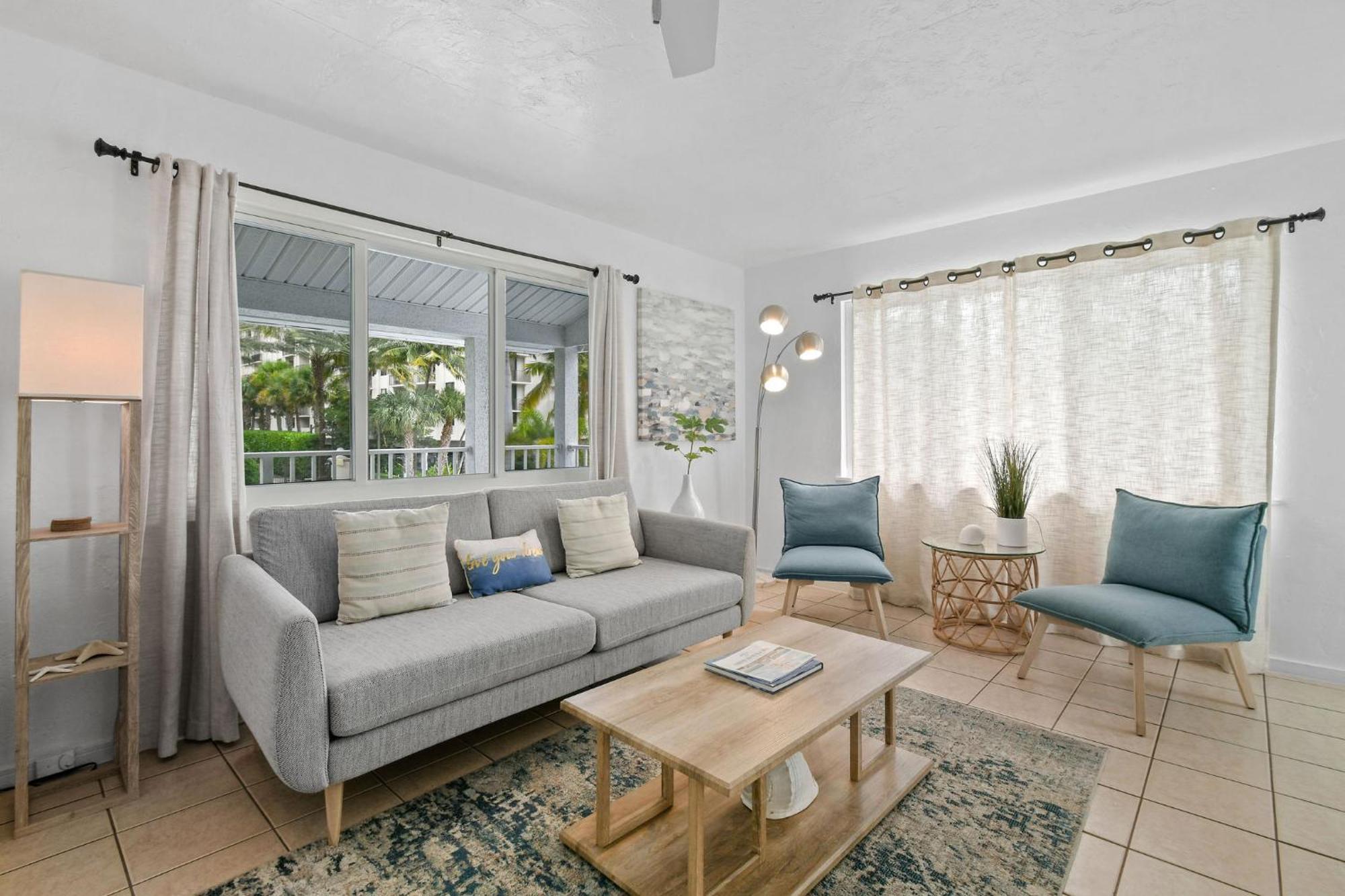 Sunshine Shores Boutique Apartments Palm Beach Shores Zewnętrze zdjęcie