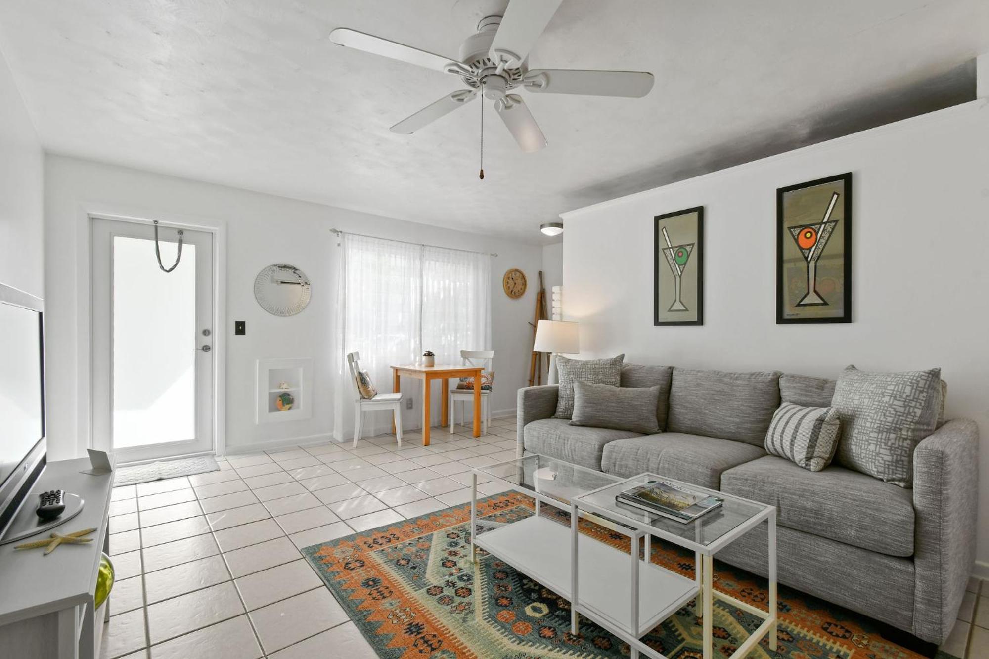 Sunshine Shores Boutique Apartments Palm Beach Shores Zewnętrze zdjęcie