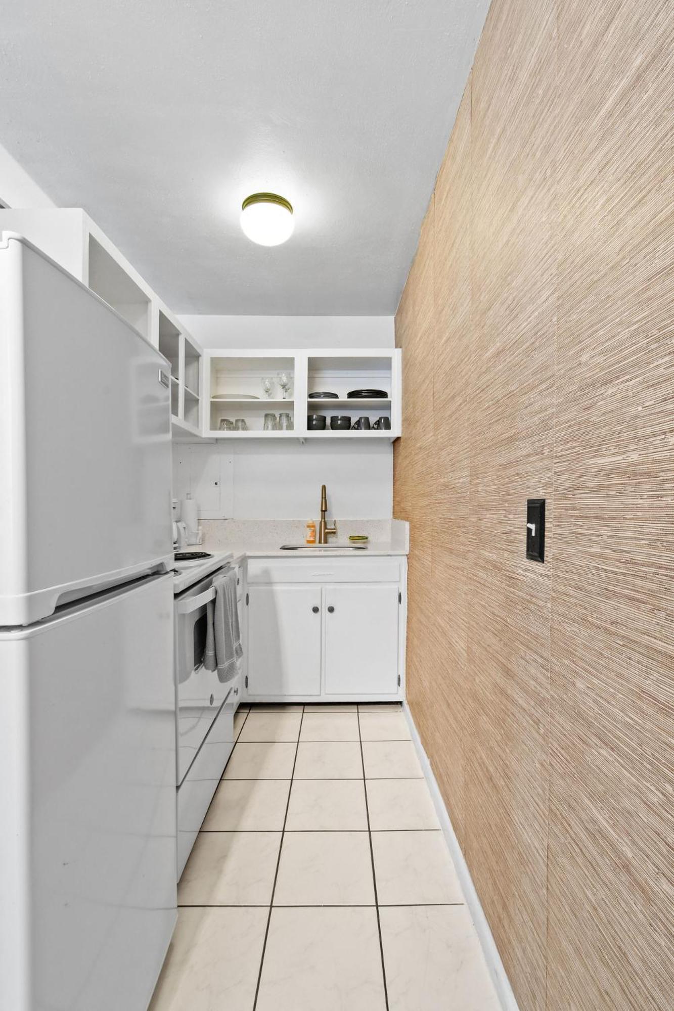 Sunshine Shores Boutique Apartments Palm Beach Shores Zewnętrze zdjęcie