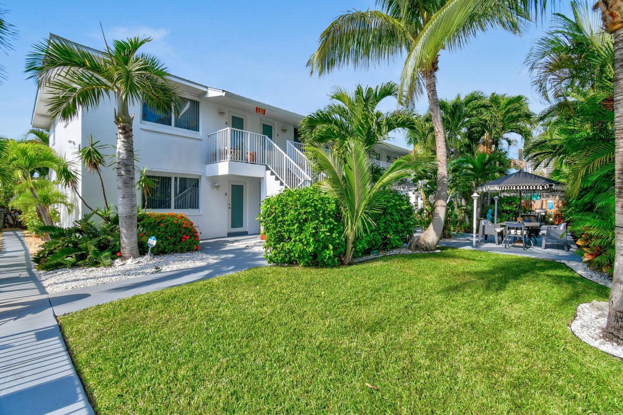 Sunshine Shores Boutique Apartments Palm Beach Shores Zewnętrze zdjęcie