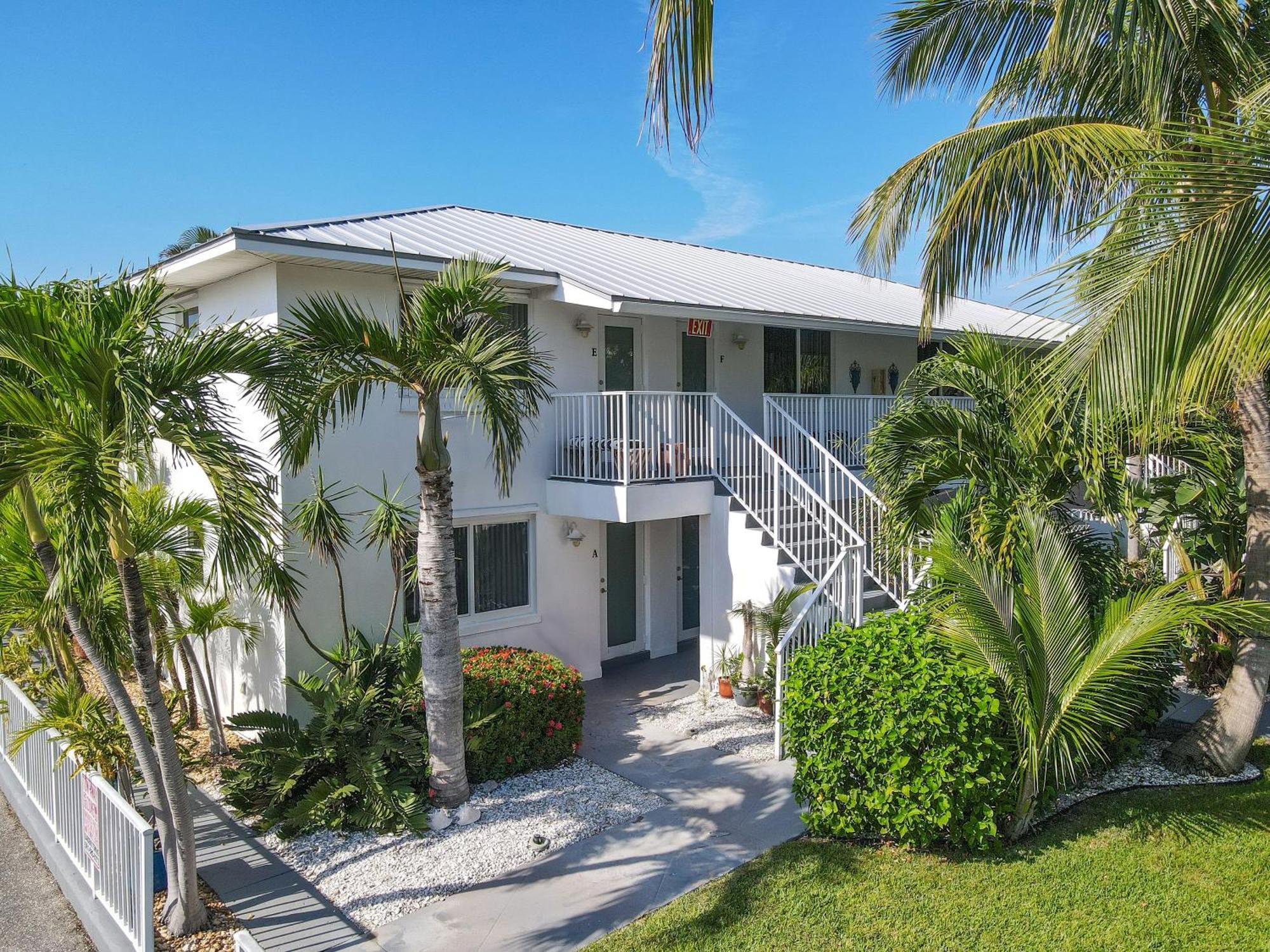 Sunshine Shores Boutique Apartments Palm Beach Shores Zewnętrze zdjęcie